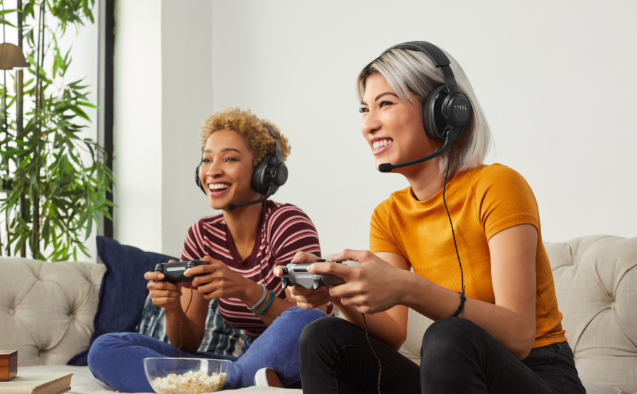 JBL Quantum 300 Beleef de game met JBL QuantumSURROUND™ - Image