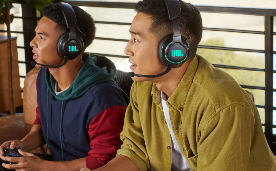 JBL Quantum 610 Wireless Beleef de game met JBL QuantumSURROUND™ en DTS - Image