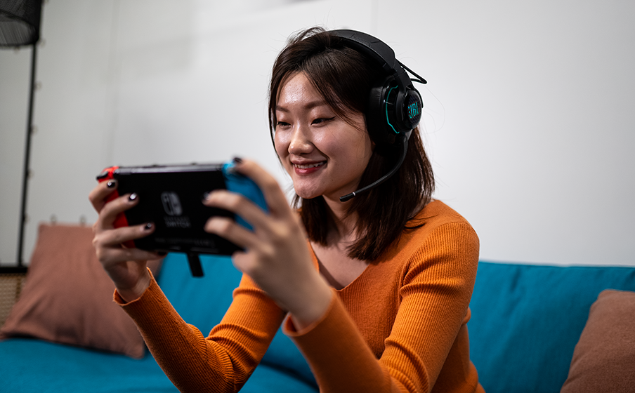 JBL Quantum 910 Wireless Ga op in de game met JBL QuantumSOUND Signature gecertificeerd voor hoge resolutie - Image
