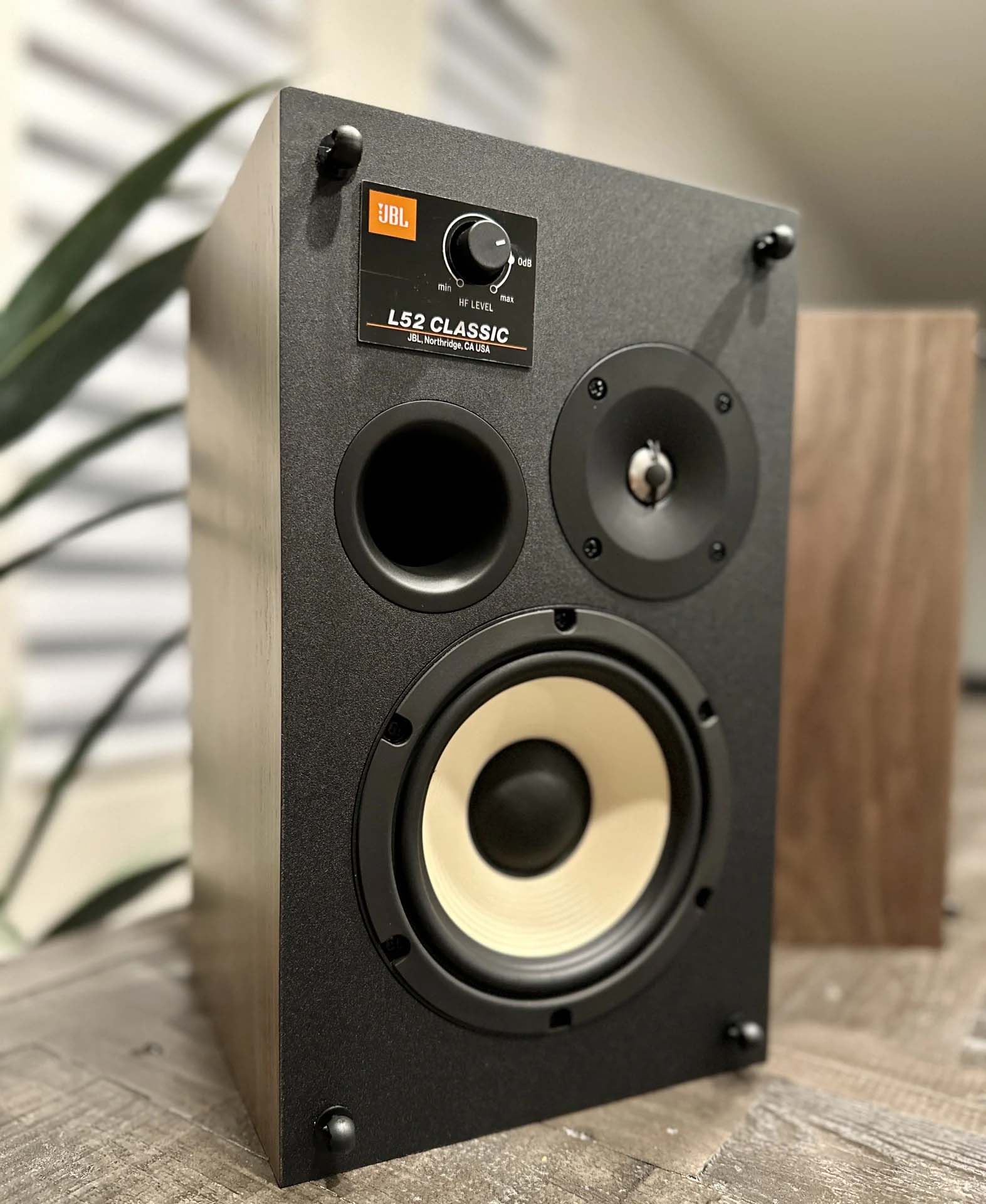 HARMAN Luxury Audio Introduces JBL Stage Architectural Series Loudspeakers  With Visually Discreet, High-Performance Sound