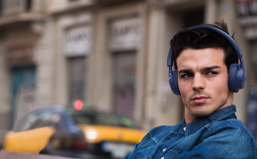 JBL TUNE 750BTNC | Casque circum-auriculaire sans fil à réduction du bruit  active